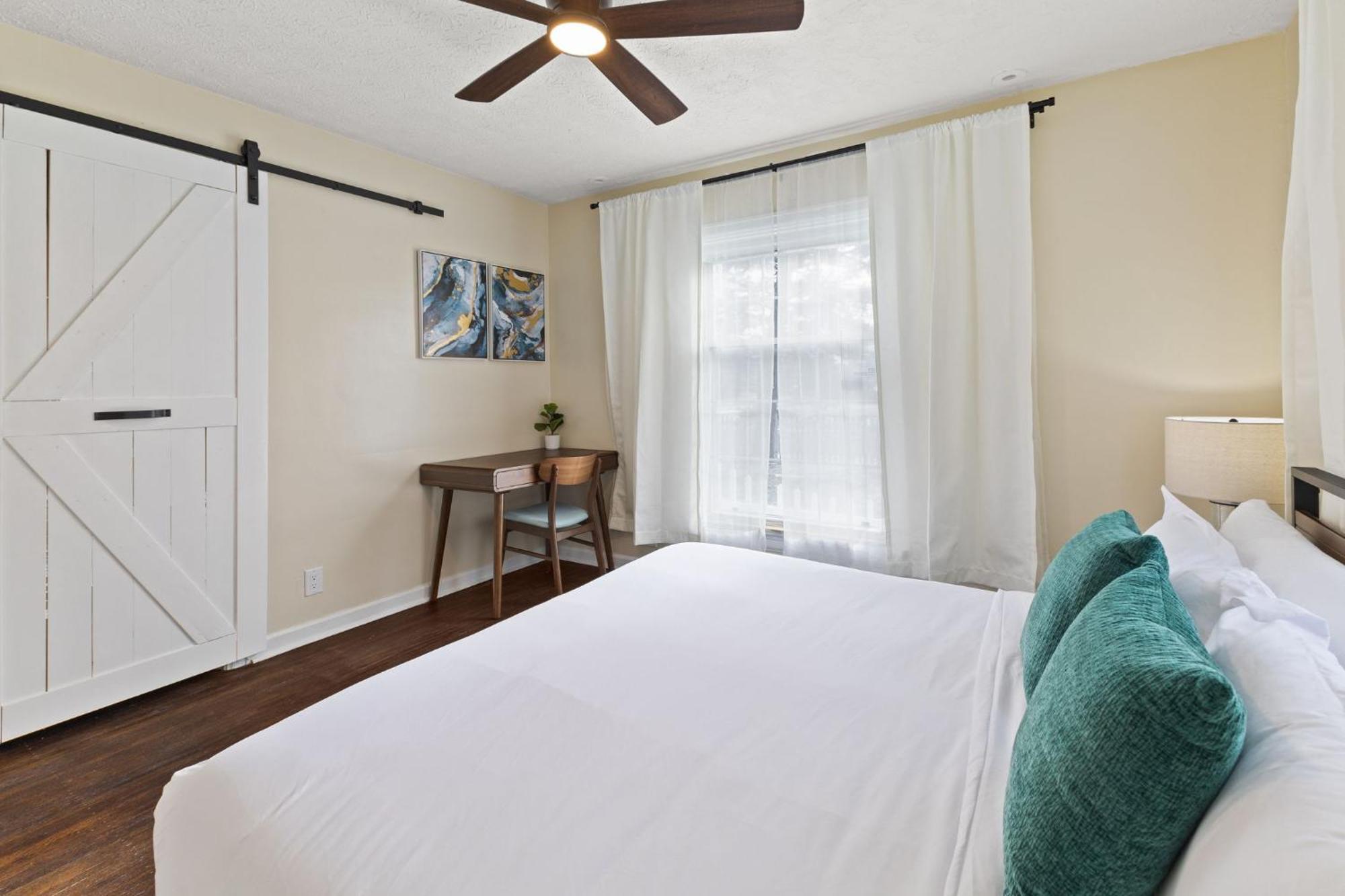 Charming Home In Speedway Indianapolis Buitenkant foto