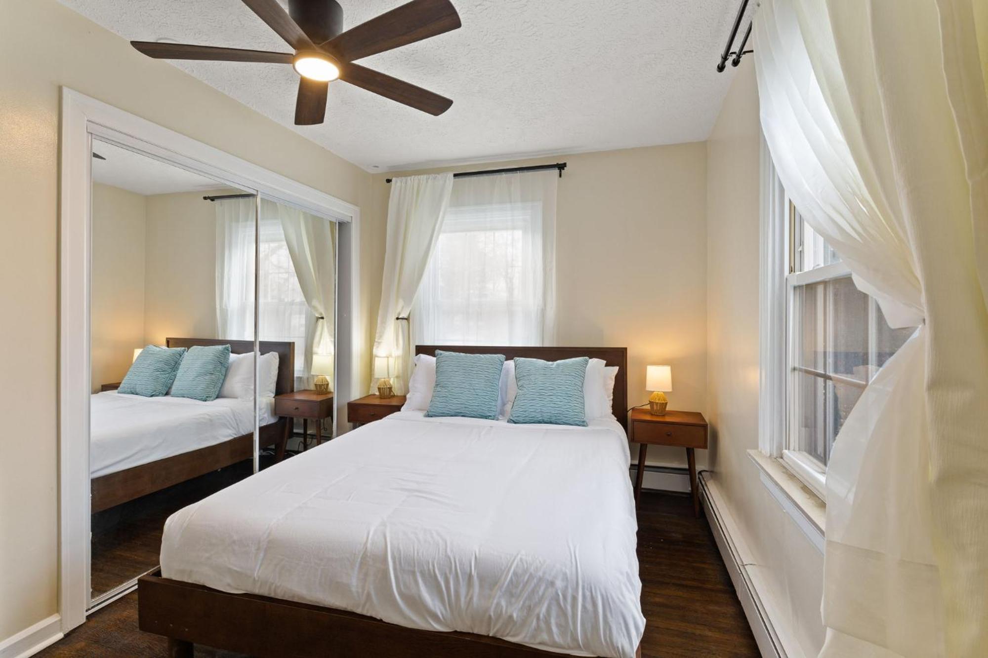 Charming Home In Speedway Indianapolis Buitenkant foto